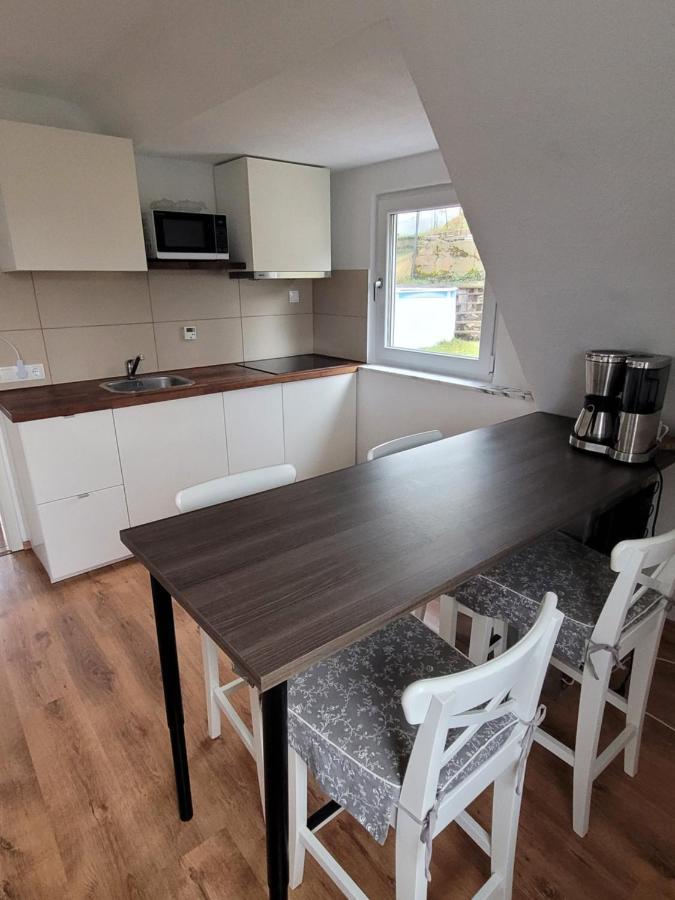 Apartment Ferienwohnung Steigwaldweg Wurzburg Bagian luar foto